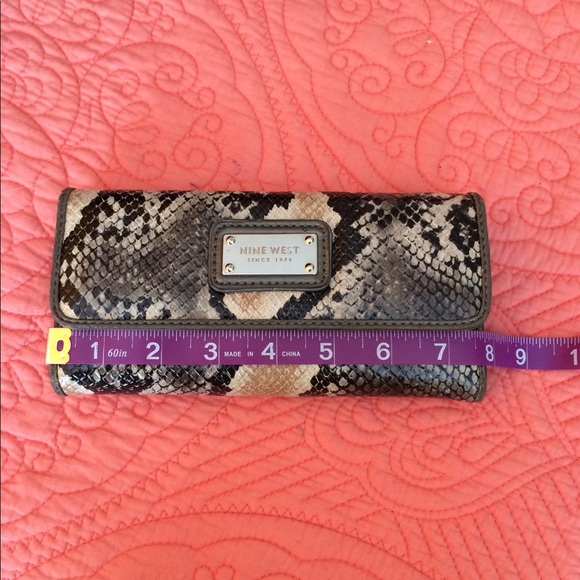 Nine West Handbags - Like New - Nine West Snake Skin Print Wallet